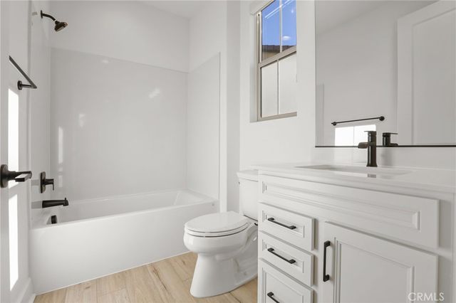 11763 Quailrun Ct, Chatsworth, CA 91311