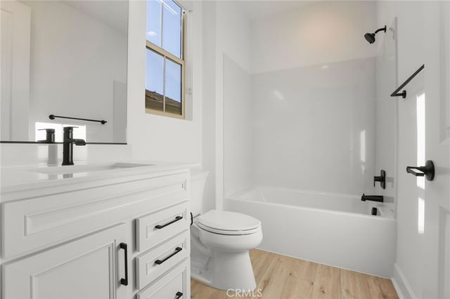 11763 Quailrun Ct, Chatsworth, CA 91311