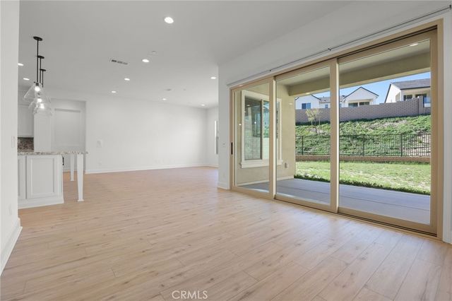 11763 Quailrun Ct, Chatsworth, CA 91311