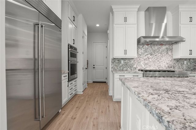 11763 Quailrun Ct, Chatsworth, CA 91311