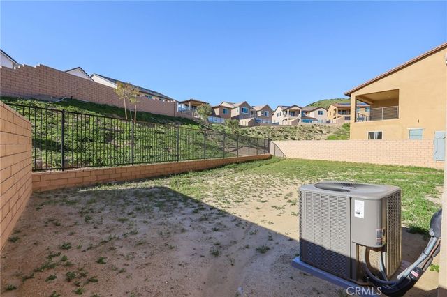 11763 Quailrun Ct, Chatsworth, CA 91311