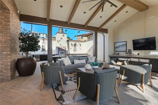 11763 Quailrun Ct, Chatsworth, CA 91311