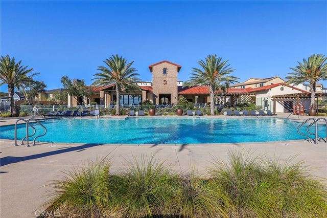 11763 Quailrun Ct, Chatsworth, CA 91311