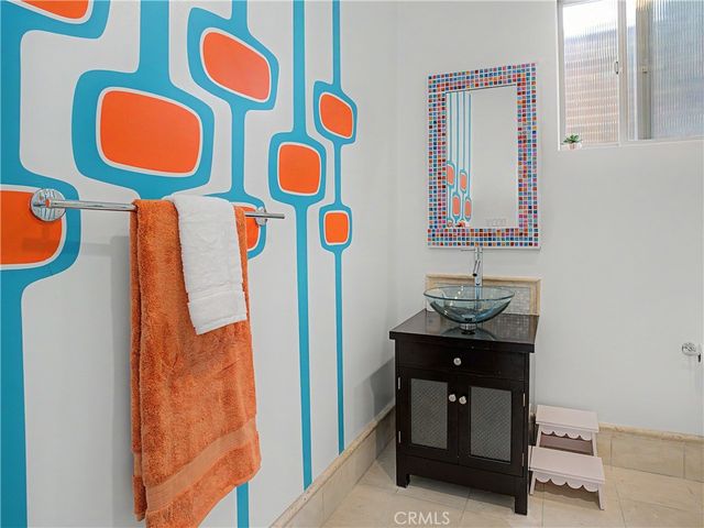 1225 E Grand, El Segundo, CA 90245
