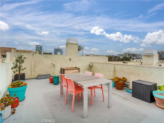 1225 E Grand, El Segundo, CA 90245