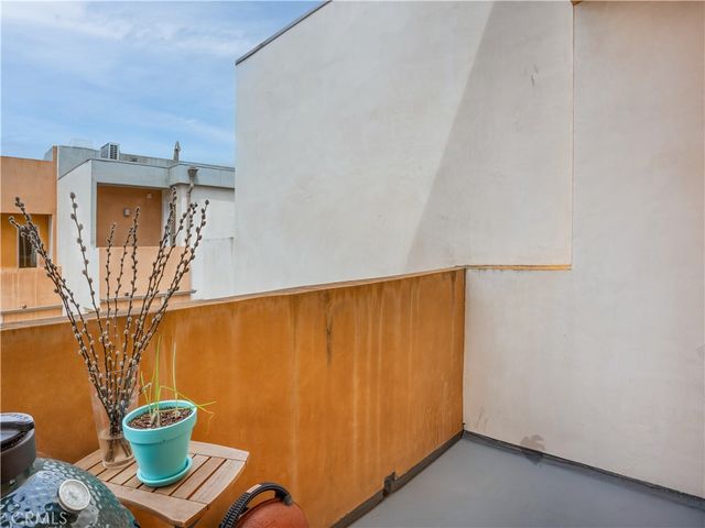 1225 E Grand, El Segundo, CA 90245
