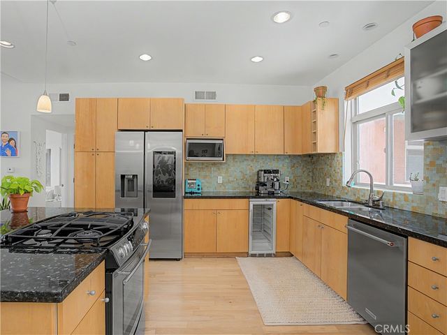 1225 E Grand, El Segundo, CA 90245