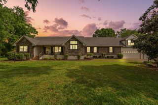 6476 Lickton Pike, Goodlettsville, TN 37072