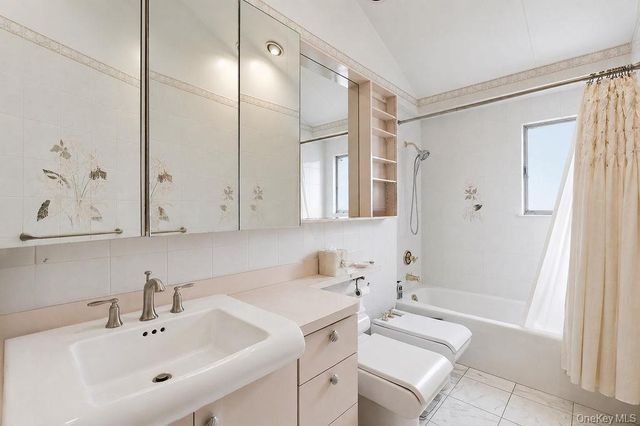 162-19 85th Street, Howard Beach, NY 11414
