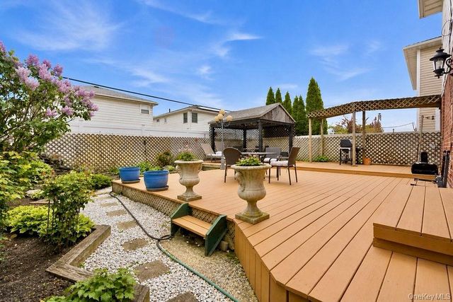 162-19 85th Street, Howard Beach, NY 11414