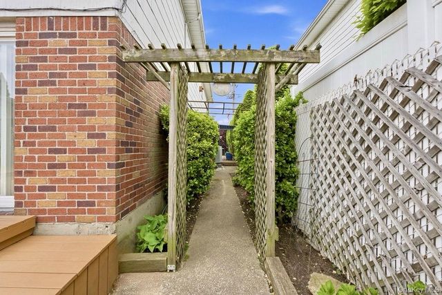 162-19 85th Street, Howard Beach, NY 11414
