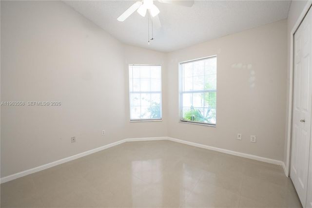 452 SE 20th Dr, Homestead, FL 33033