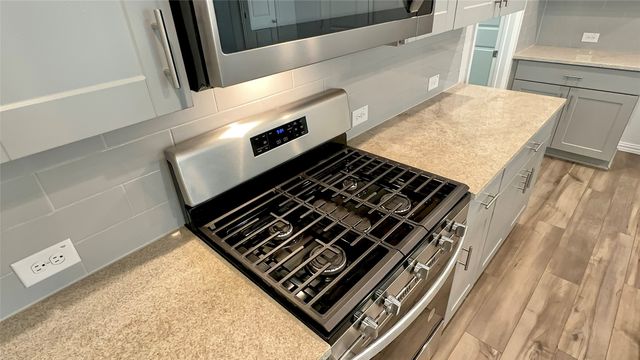 1632 Briar Hunt Drive, Forney, TX 75126