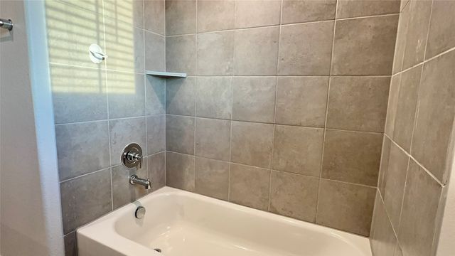 1632 Briar Hunt Drive, Forney, TX 75126