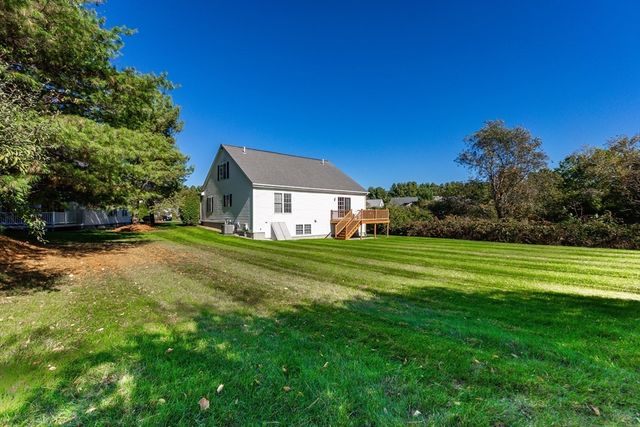 37 Augusta Way 37, Chelmsford, MA 01863
