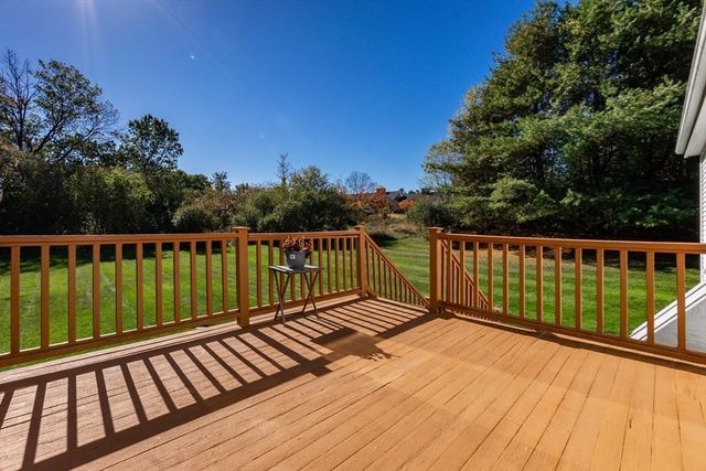 37 Augusta Way 37, Chelmsford, MA 01863