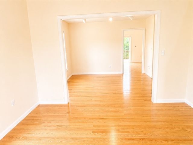 37 Augusta Way 37, Chelmsford, MA 01863