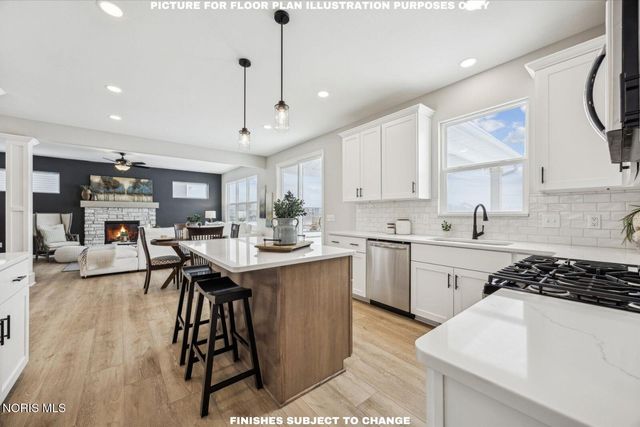 2701 Cross Ridge Way, Perrysburg, OH 43551