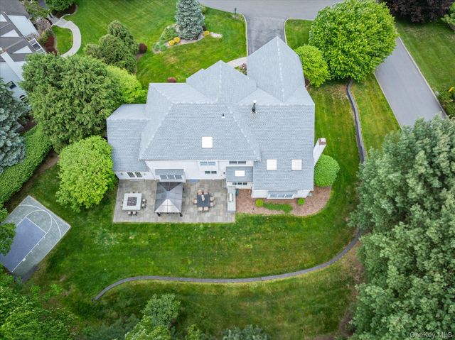 10 Kipps Court, Somers, NY 10589