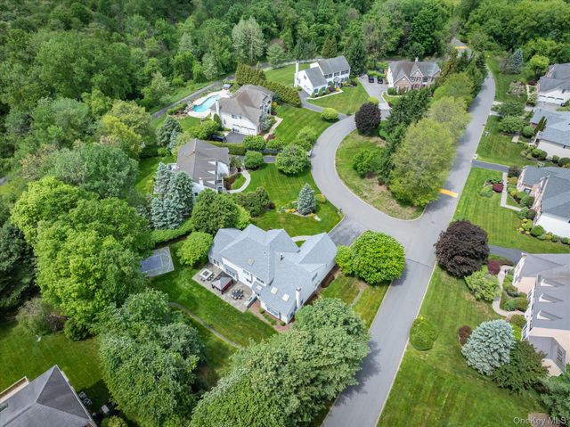 10 Kipps Court, Somers, NY 10589