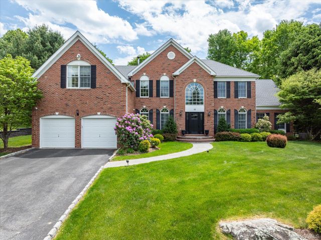 10 Kipps Court, Somers, NY 10589