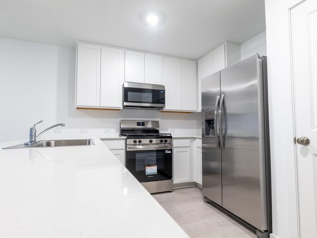 31406 Pratola Serra Circle, Huffman, TX 77336