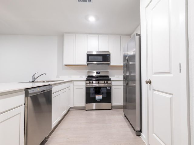 31406 Pratola Serra Circle, Huffman, TX 77336