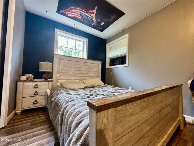 273 Gansevoort Road, Moreau, NY 12831