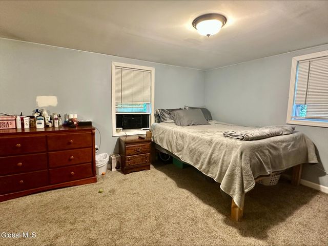 273 Gansevoort Road, Moreau, NY 12831