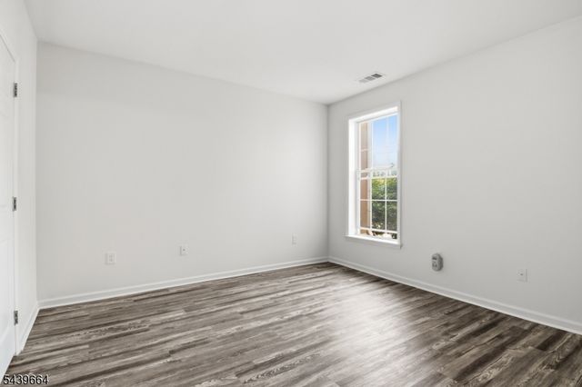3201 Cleveland Ln, Rockaway Twp., NJ 07866