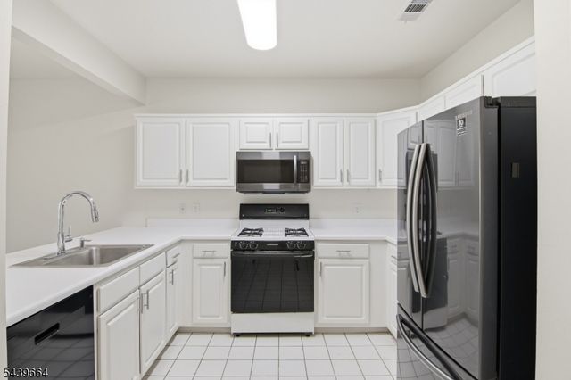 3201 Cleveland Ln, Rockaway Twp., NJ 07866
