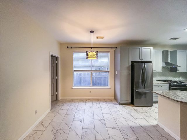 6002 Salcon Cliff DR, Austin, TX 78749