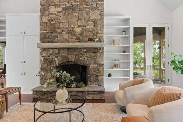 131 Sumach Street, Lookout Mountain, TN 37350