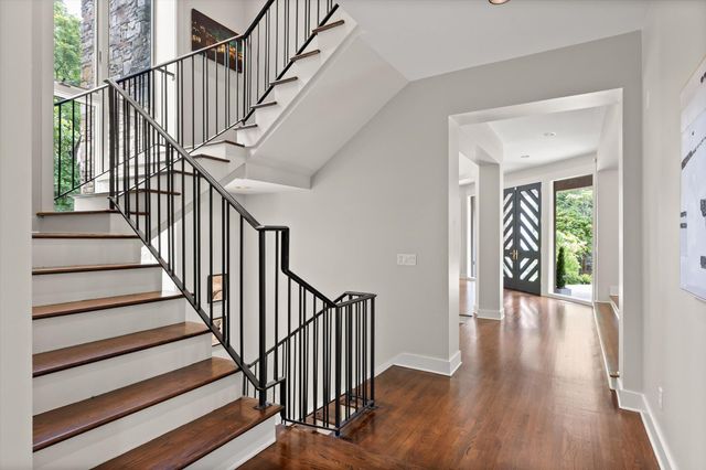 131 Sumach Street, Lookout Mountain, TN 37350