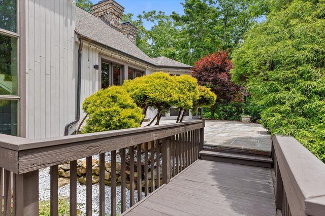 131 Sumach Street, Lookout Mountain, TN 37350