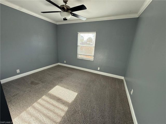 9169 Shaddock RD E, Fort Myers, FL 33967