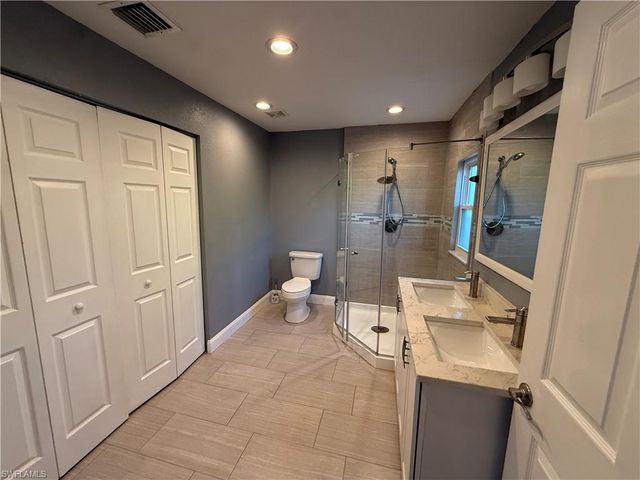 9169 Shaddock RD E, Fort Myers, FL 33967