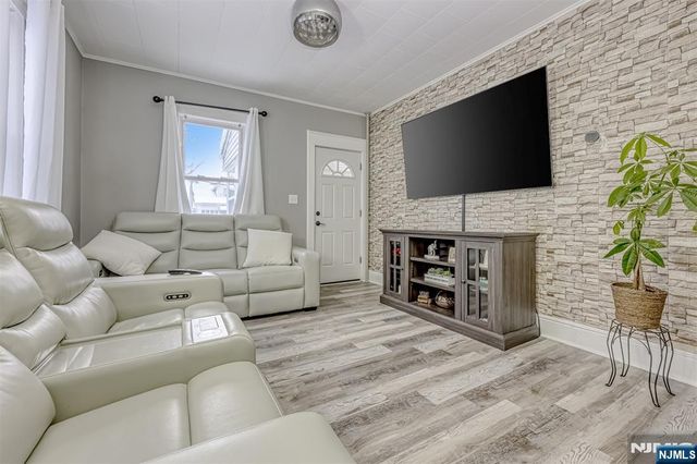 70 Valentine, Bloomfield, NJ 07003