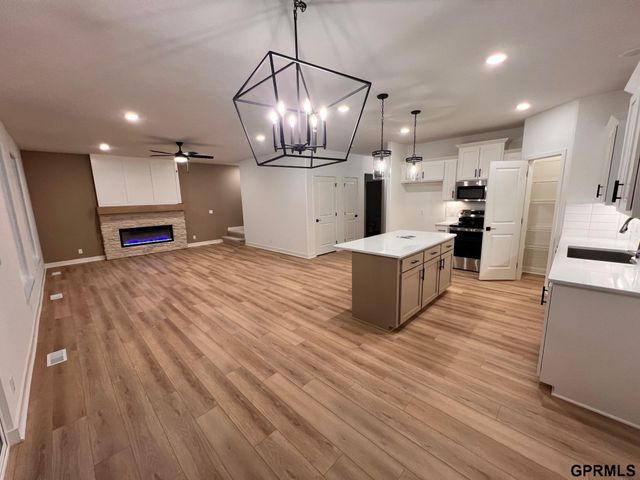 19826 Cinnamon Street, Omaha, NE 68135