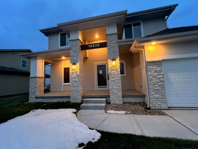 19826 Cinnamon Street, Omaha, NE 68135
