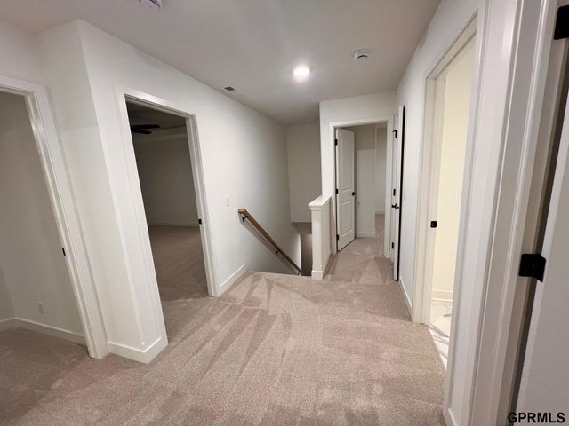 19826 Cinnamon Street, Omaha, NE 68135