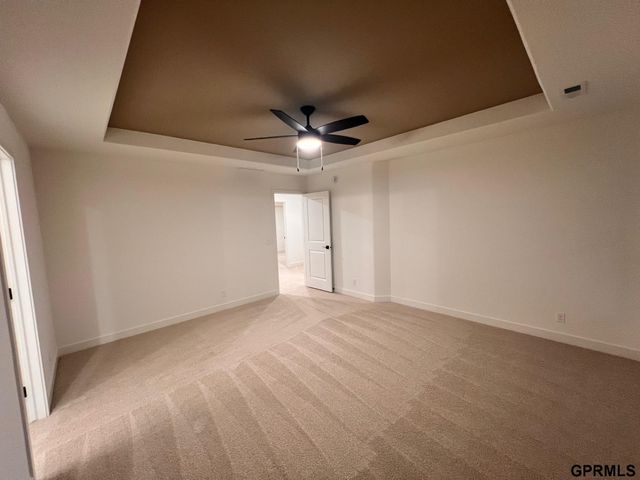 19826 Cinnamon Street, Omaha, NE 68135