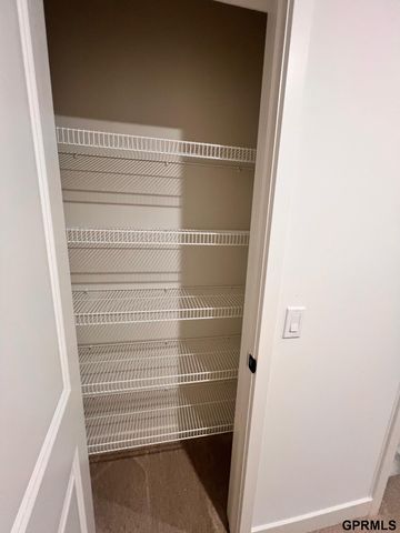 19826 Cinnamon Street, Omaha, NE 68135