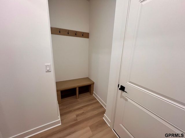 19826 Cinnamon Street, Omaha, NE 68135