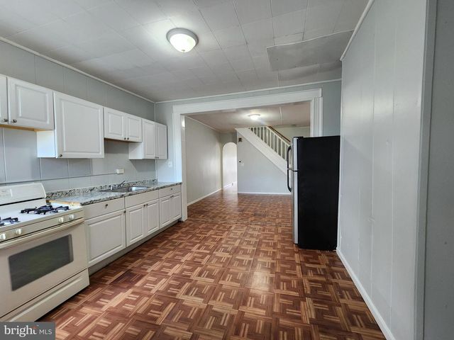 2014 E LANVALE ST, Baltimore, MD 21213
