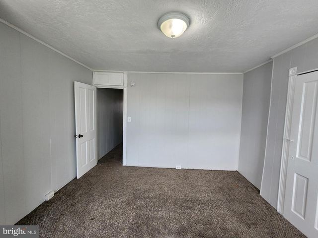 2014 E LANVALE ST, Baltimore, MD 21213