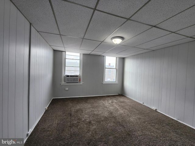 2014 E LANVALE ST, Baltimore, MD 21213
