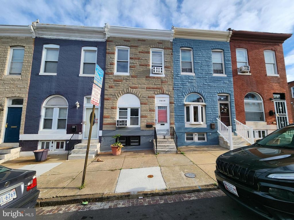 Image 3 of property listing at 2014 E LANVALE ST, Baltimore, MD 21213