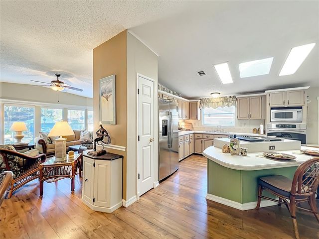 5034 EL DESTINO DRIVE, Leesburg, FL 34748