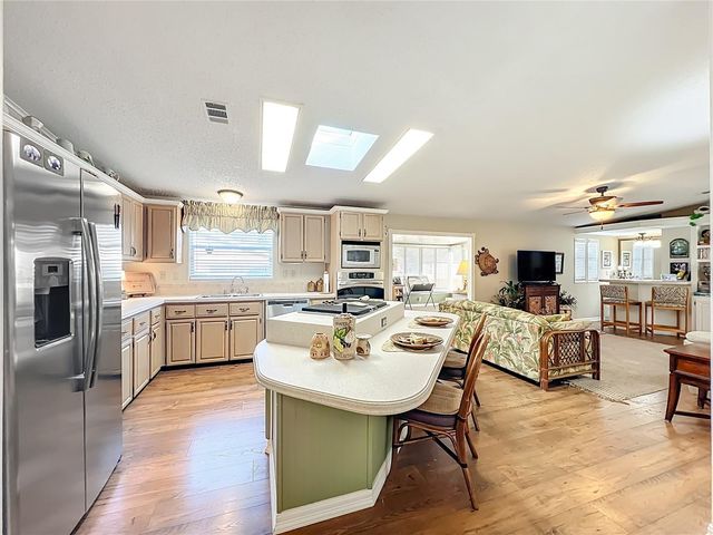 5034 EL DESTINO DRIVE, Leesburg, FL 34748